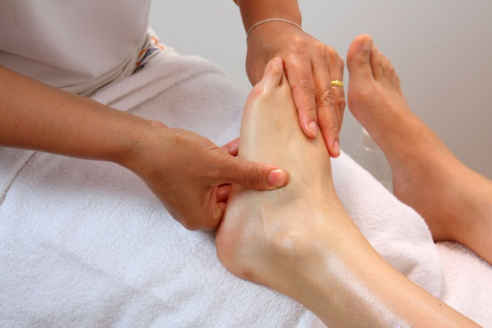 Ankle massage for osteoarthritis