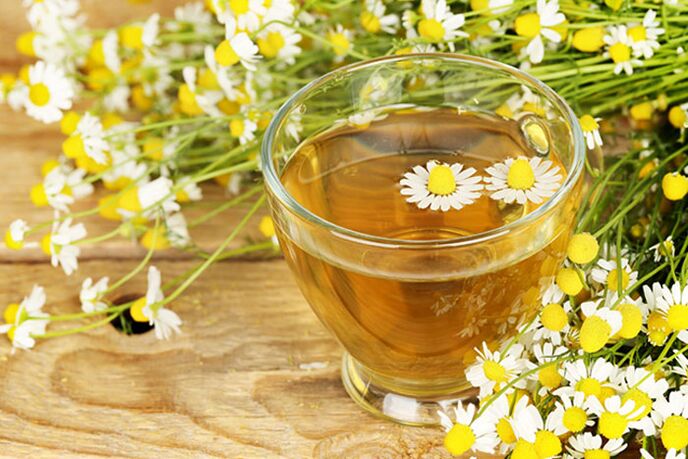 Chamomile decoction for arthrosis of the ankle joint